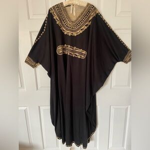 Exquisite lounge wear - black with exquisite embroidery in gold thread!
